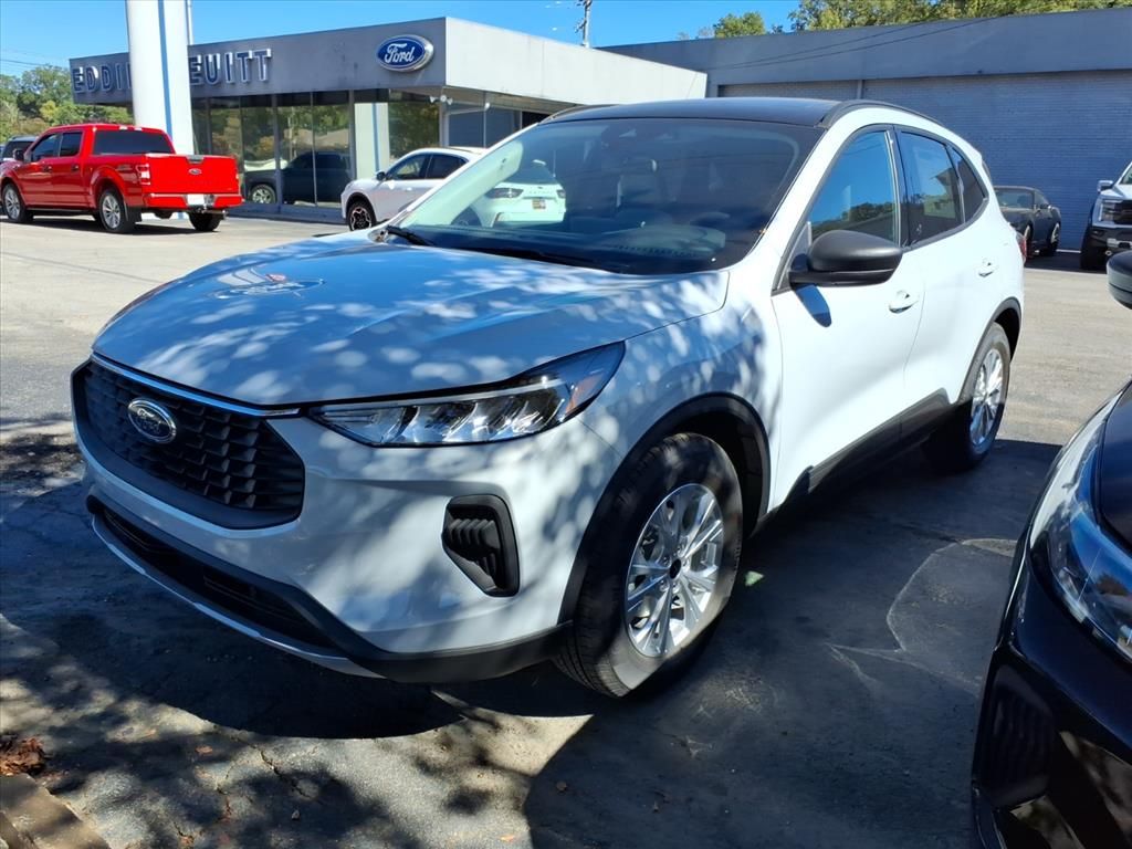 2026 Ford Escape Active's photo