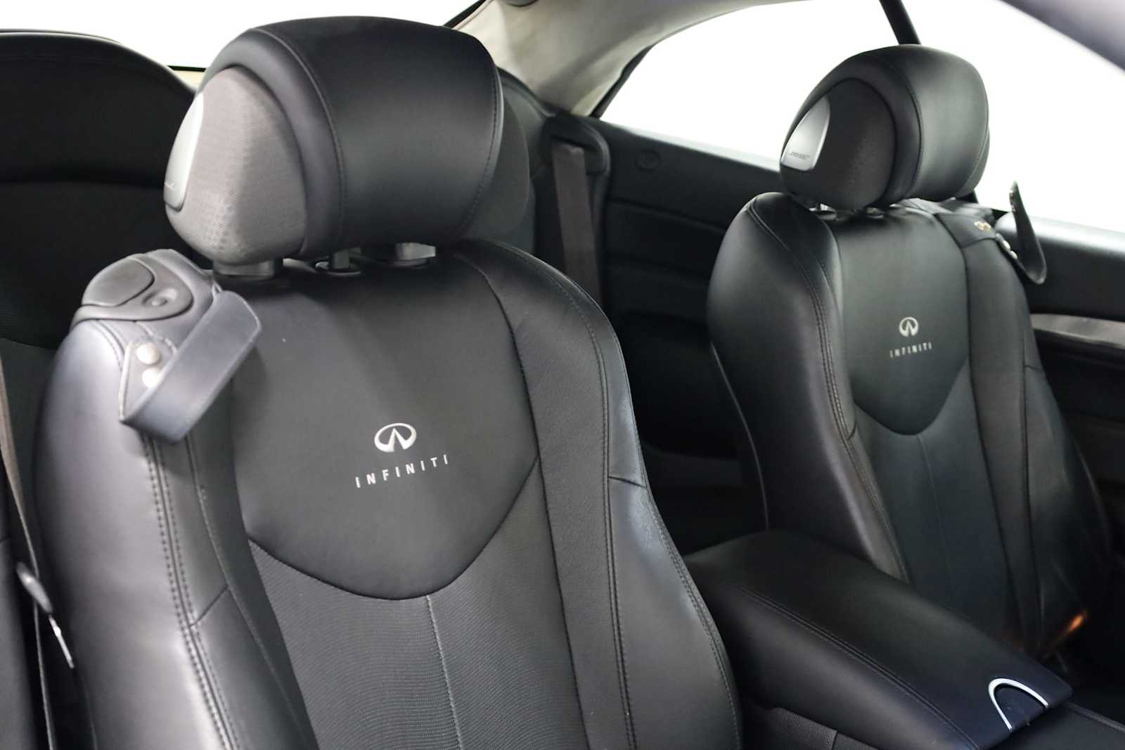2013 Infiniti G37 Base photo 18