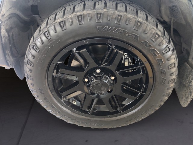 2021 Toyota Tundra SR5 CrewMax photo 10