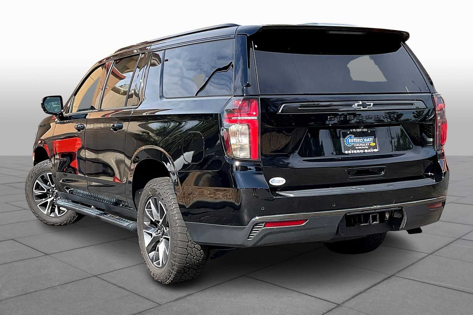 2021 Chevrolet Suburban Z71 photo 10