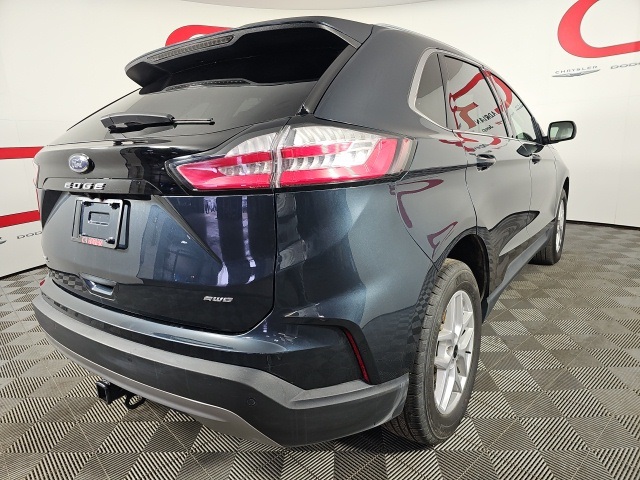 2024 Ford Edge SEL photo 3