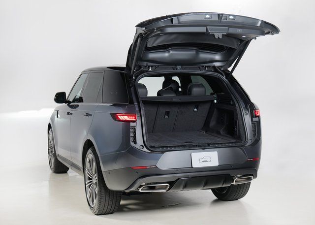 2025 Land Rover Range Rover Sport SE photo 27