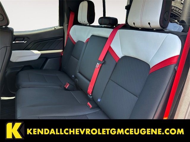2025 Gmc Canyon AT4 photo 13