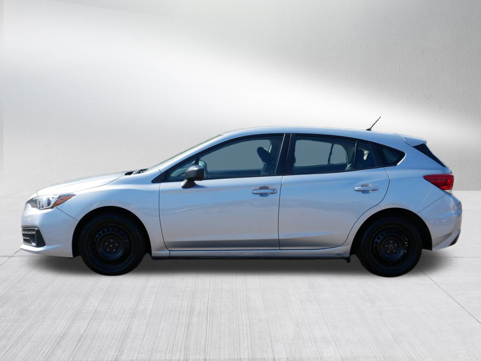 2022 Subaru Impreza Base photo 4
