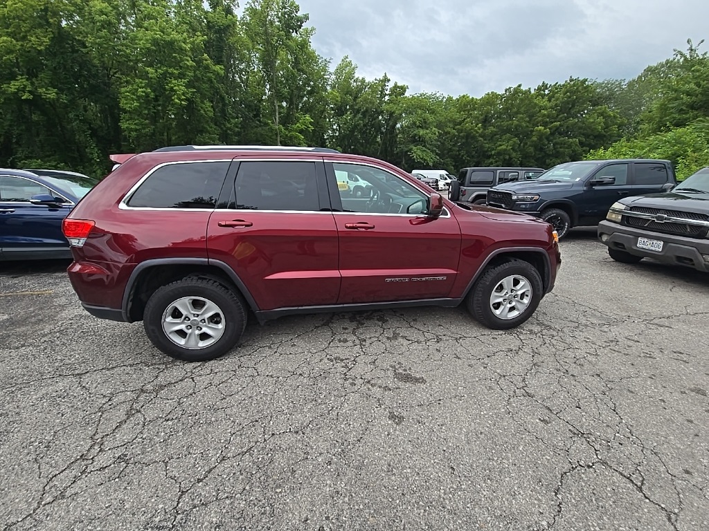 2017 Jeep Grand Cherokee Laredo photo 6