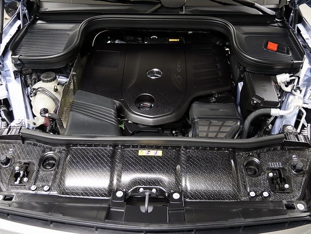 2025 Mercedes Benz GLS 450 4MATIC photo 38