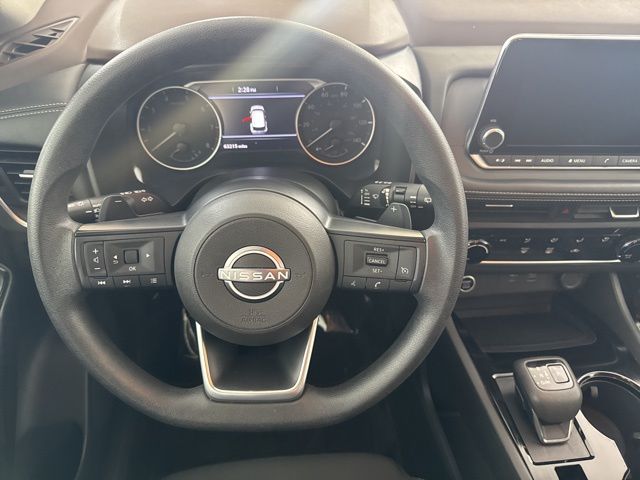 2023 Nissan Rogue S photo 25