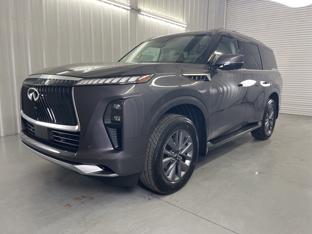 2025 Infiniti QX80 Pure photo 3