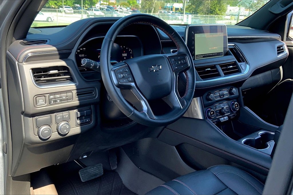 2023 Chevrolet Tahoe RST photo 14