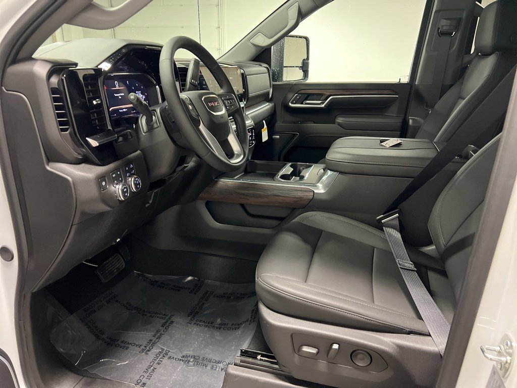 2025 Gmc Sierra 2500 HD SLT photo 9