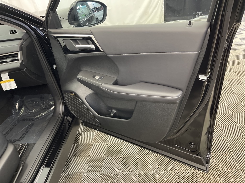 2025 Mitsubishi Outlander SE photo 23
