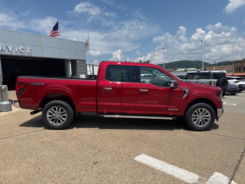 2025 Ford F-150 XLT photo 6