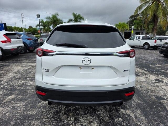 2018 Mazda CX-9 Touring photo 4