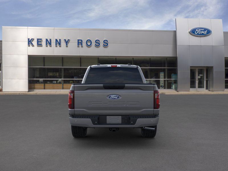 2025 Ford F-150 STX photo 4