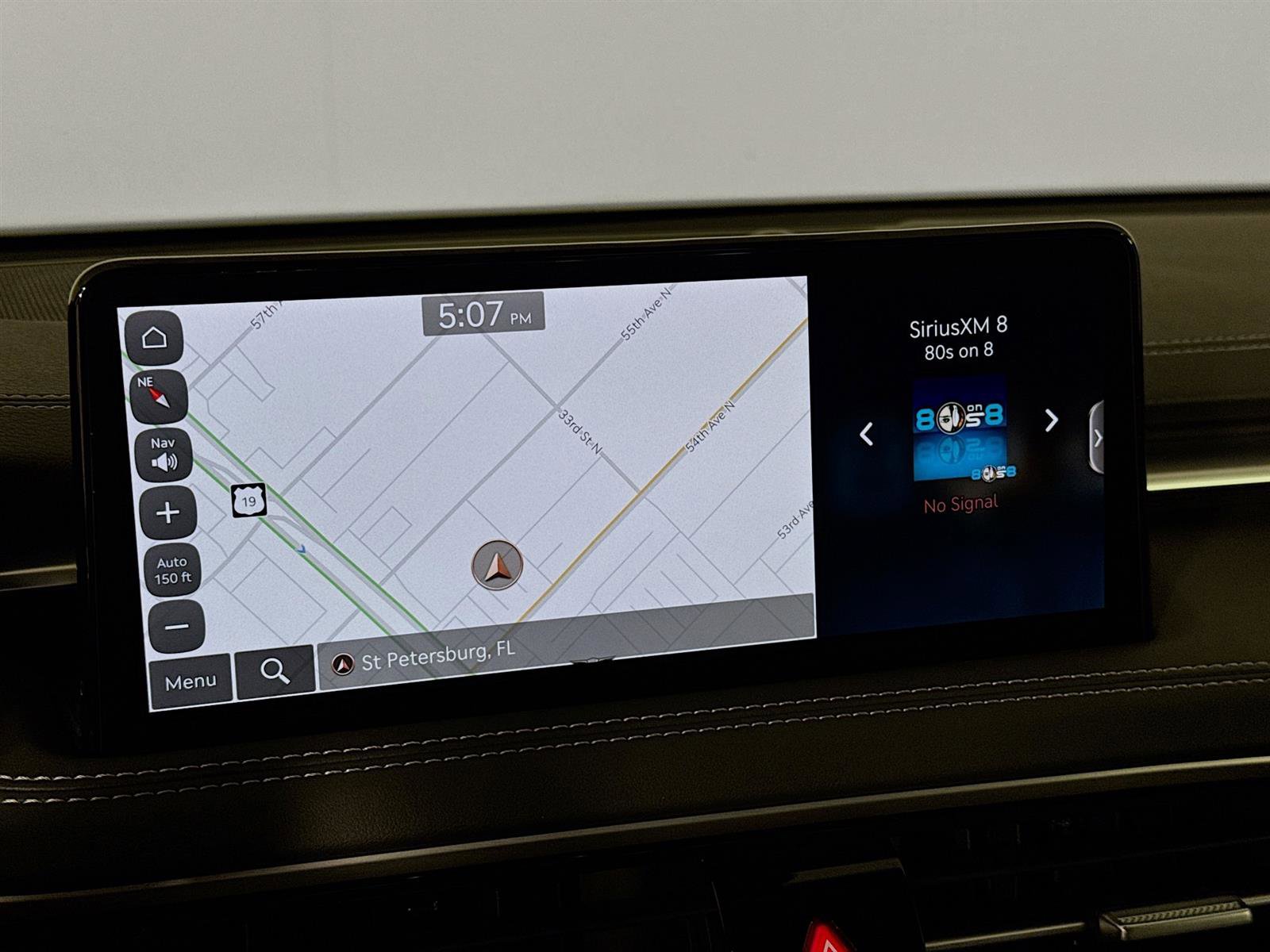 2025 Genesis G70 3.3T Sport Advanced photo 16