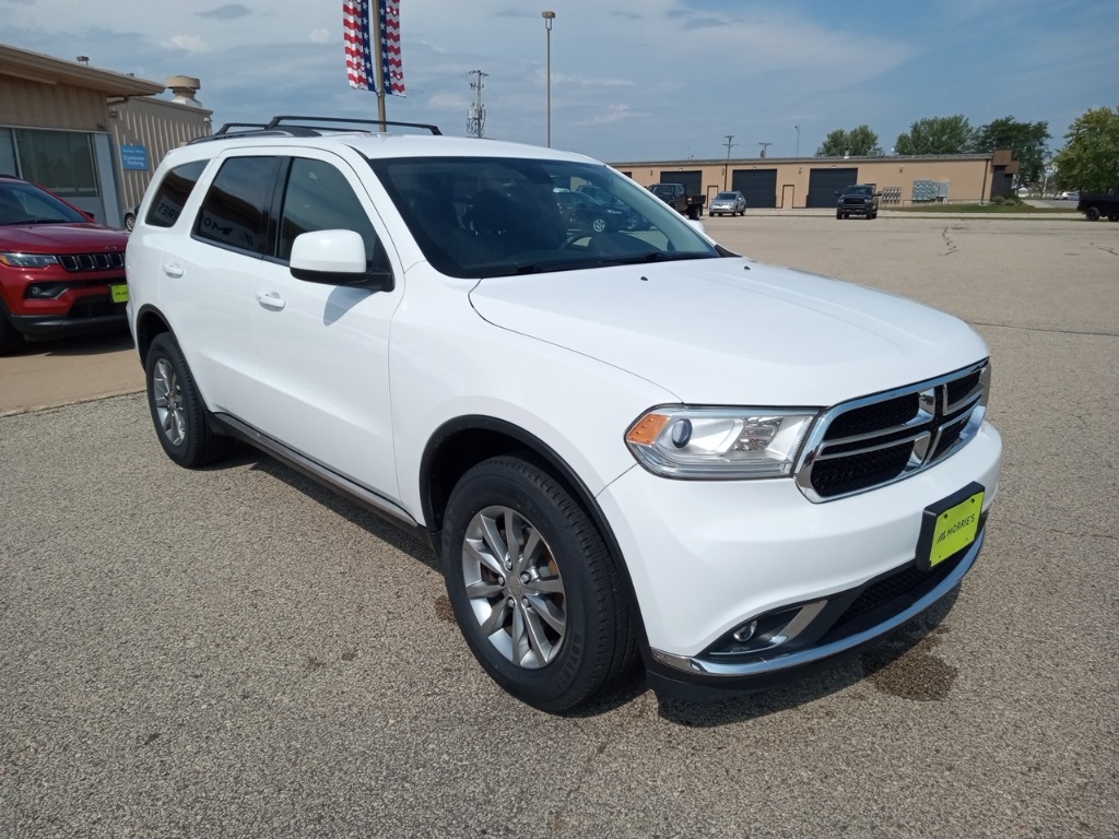 2017 Dodge Durango SXT photo 2
