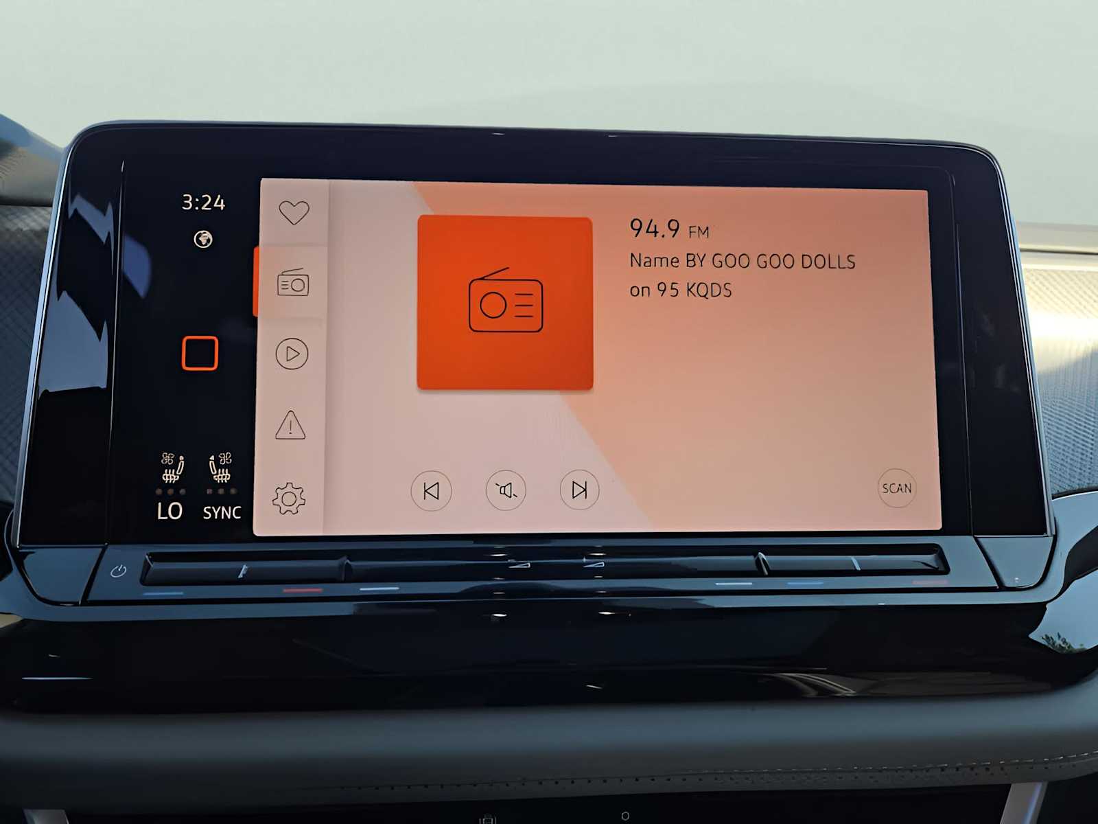 2026 Volkswagen Atlas Peak Edition SE photo 18