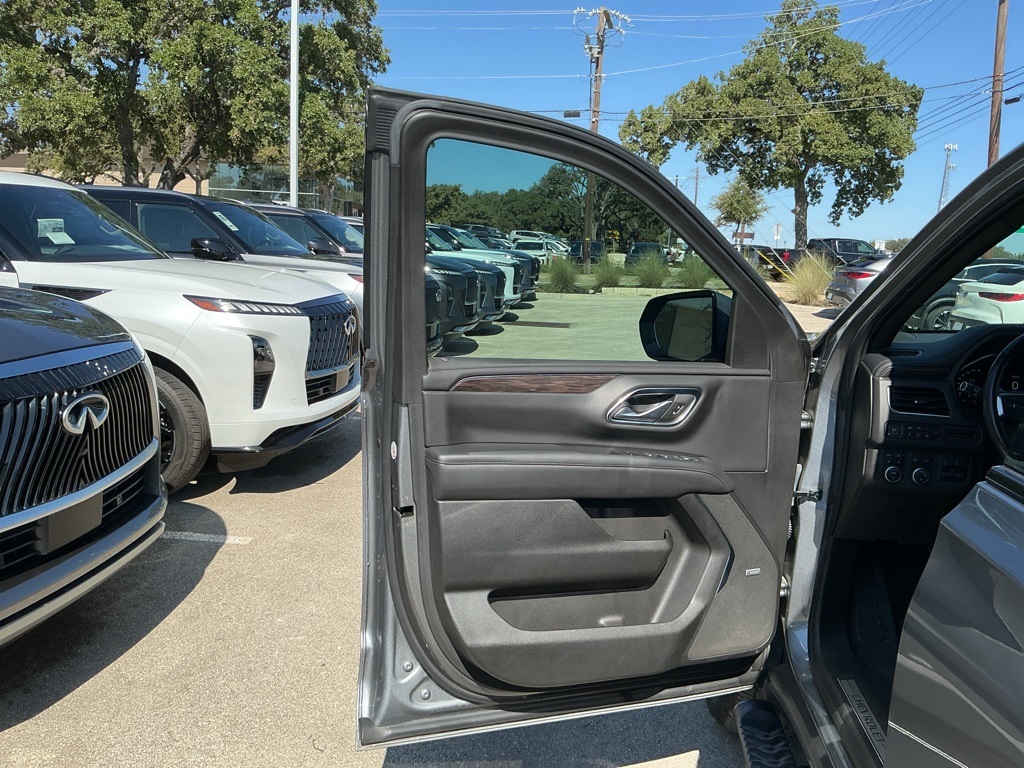 2022 Chevrolet Tahoe Z71 photo 8