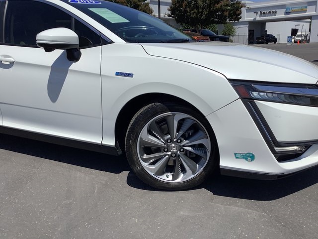 2019 Honda Clarity Plug-In Hybrid photo 3