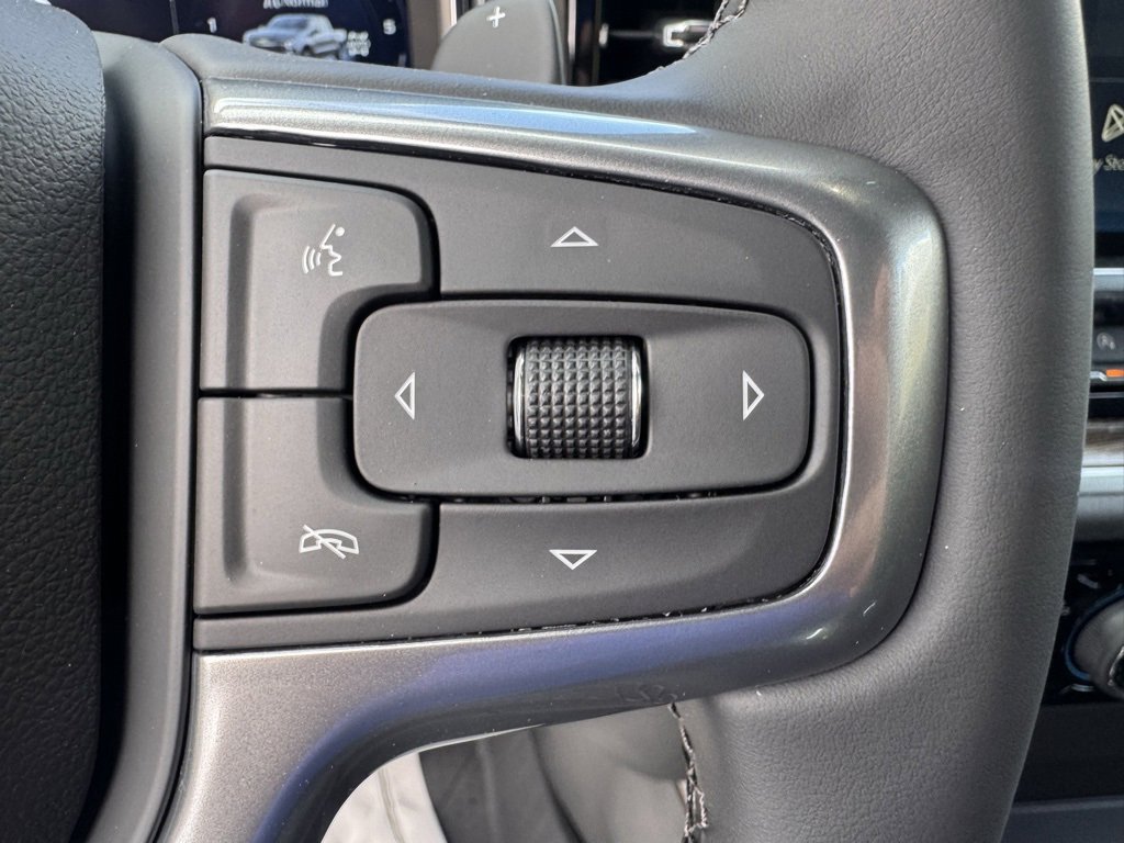 2026 Chevrolet Silverado 1500 RST photo 3