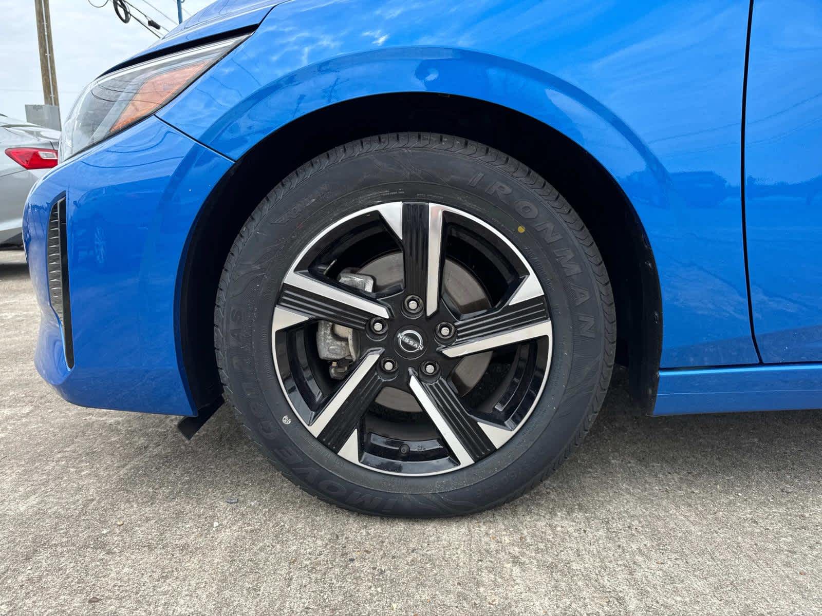 2024 Nissan Sentra SV photo 17