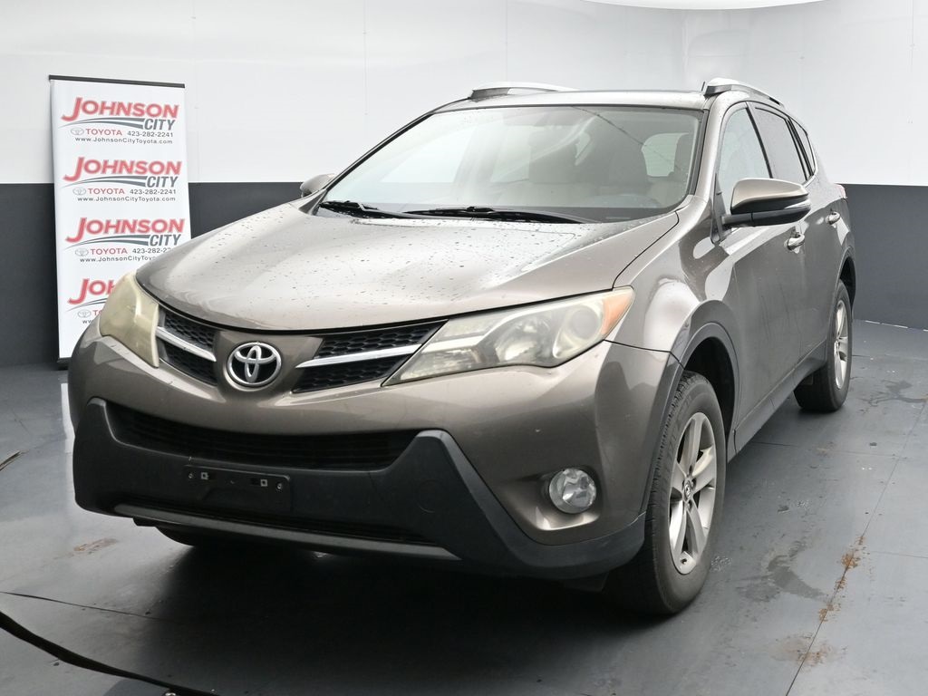 2015 Toyota RAV4 XLE photo 2