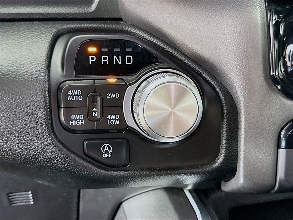 2022 Ram 1500 Laramie photo 18