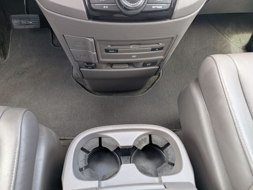 2016 Honda Odyssey EX-L photo 21