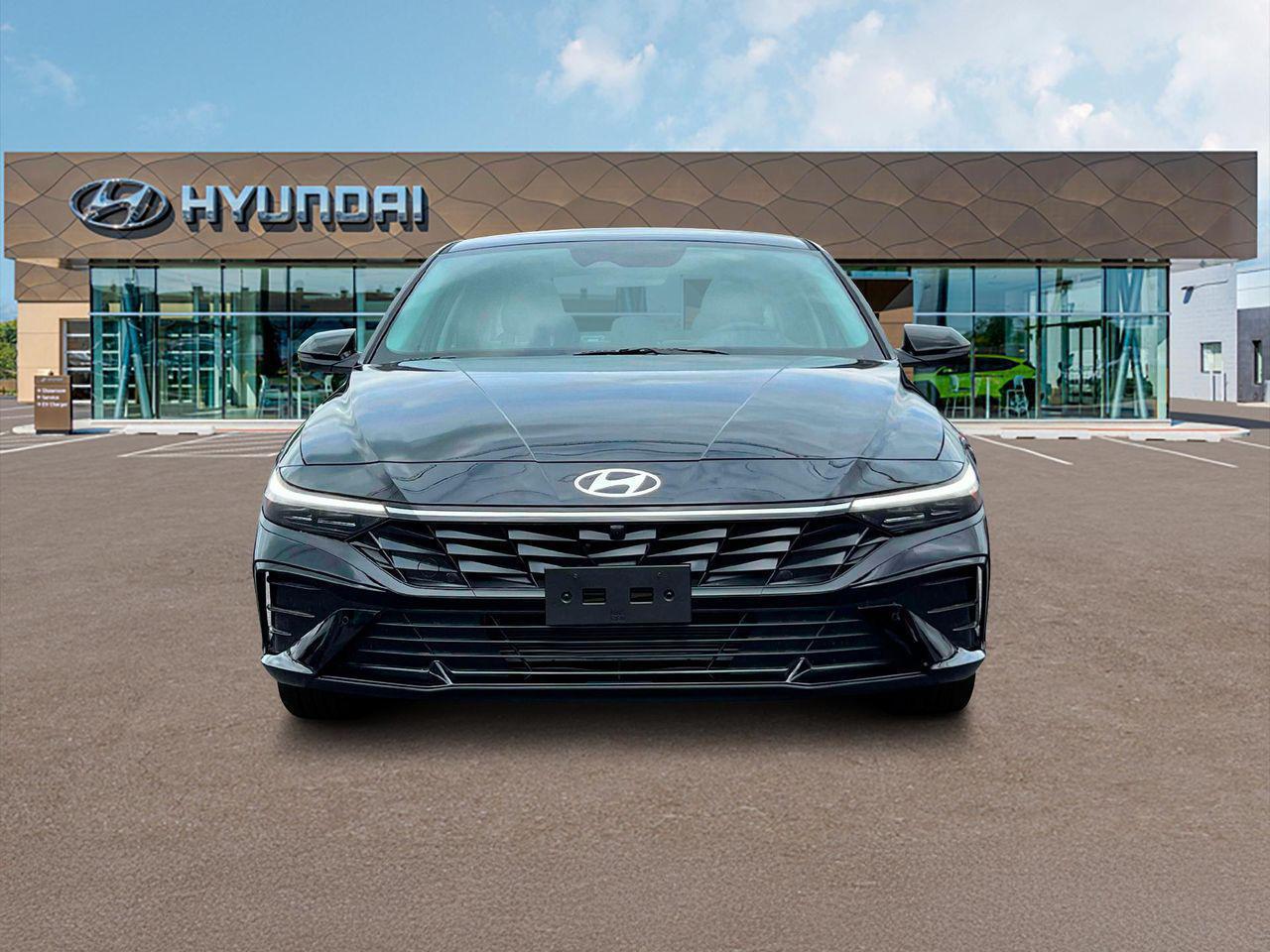 2025 Hyundai Elantra Limited photo 12