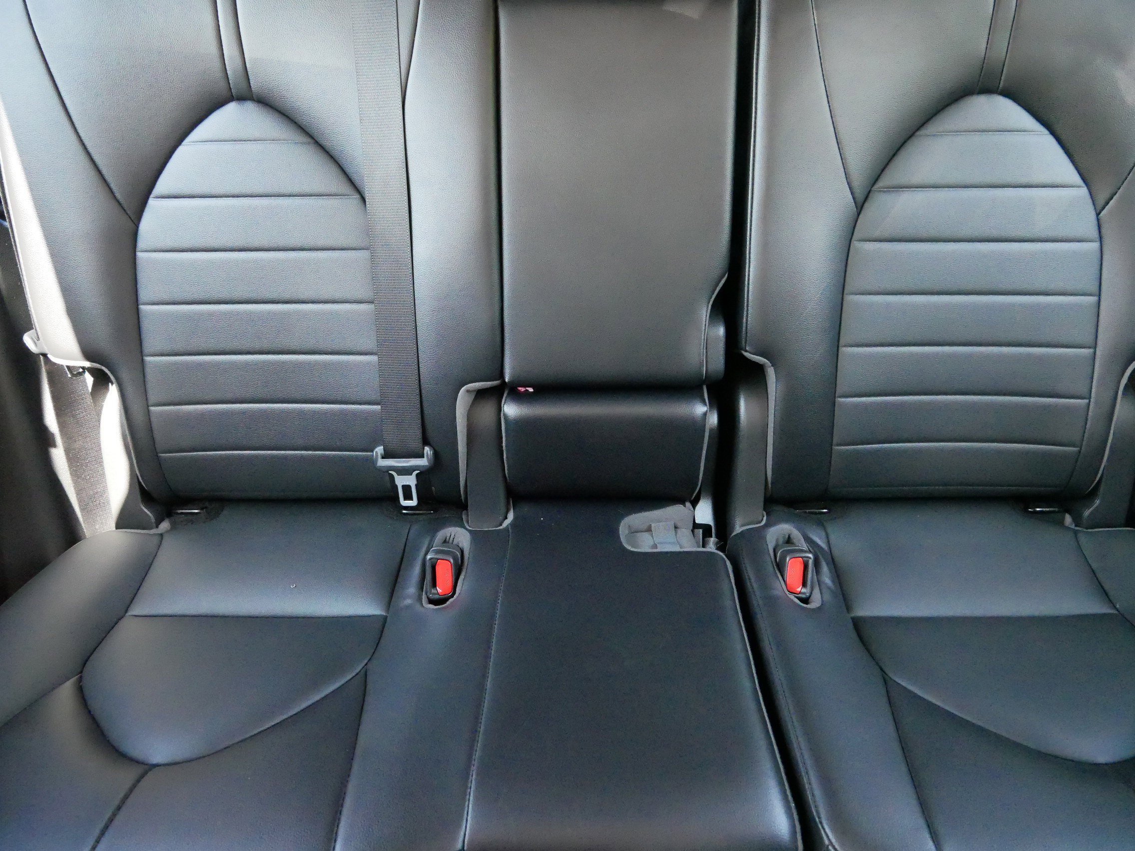 2022 Toyota Highlander XLE photo 13