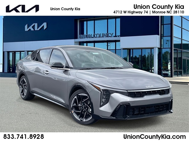 2025 Kia K4 GT-Line's photo