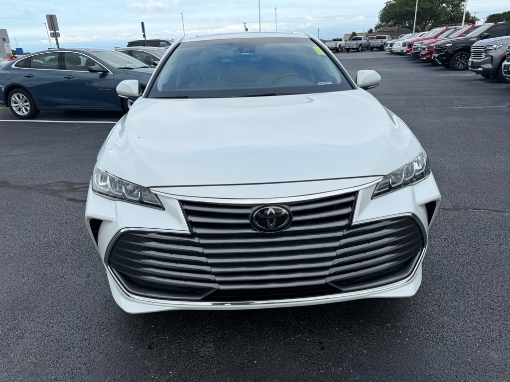 2019 Toyota Avalon XLE photo 8