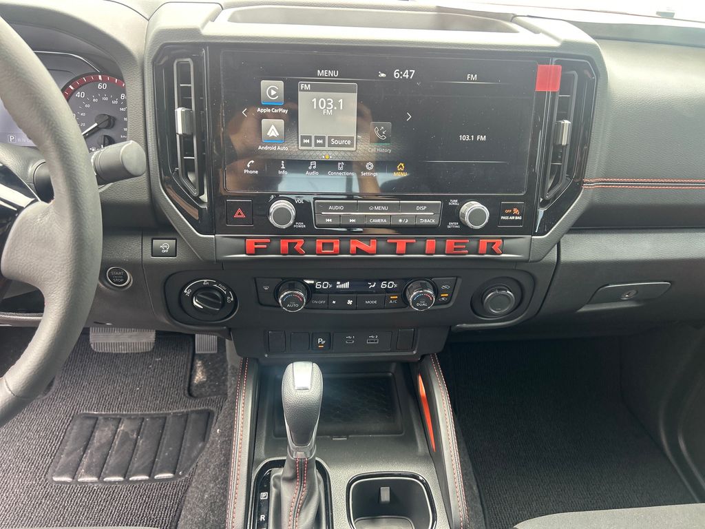2025 Nissan Frontier PRO-4X photo 31
