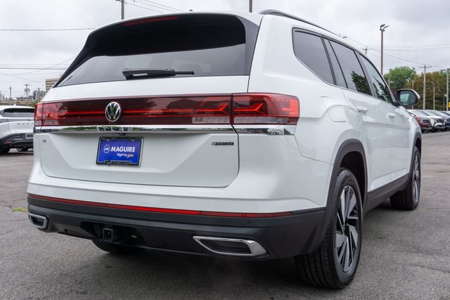 2024 Volkswagen Atlas SE Technology photo 6