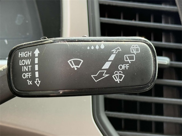 2021 Volkswagen Atlas V6 SE Technology photo 25