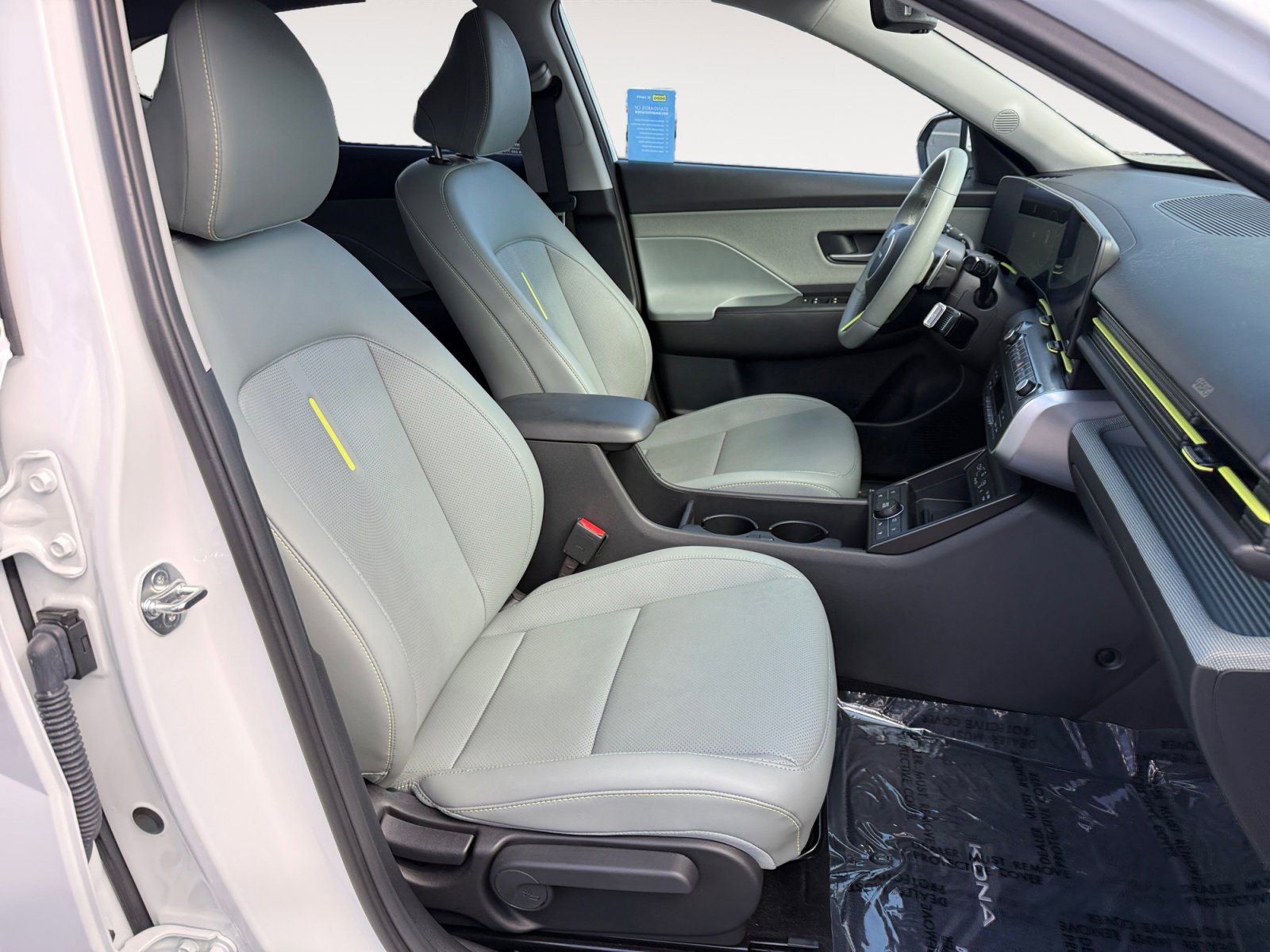 2025 Hyundai Kona Electric Limited photo 19