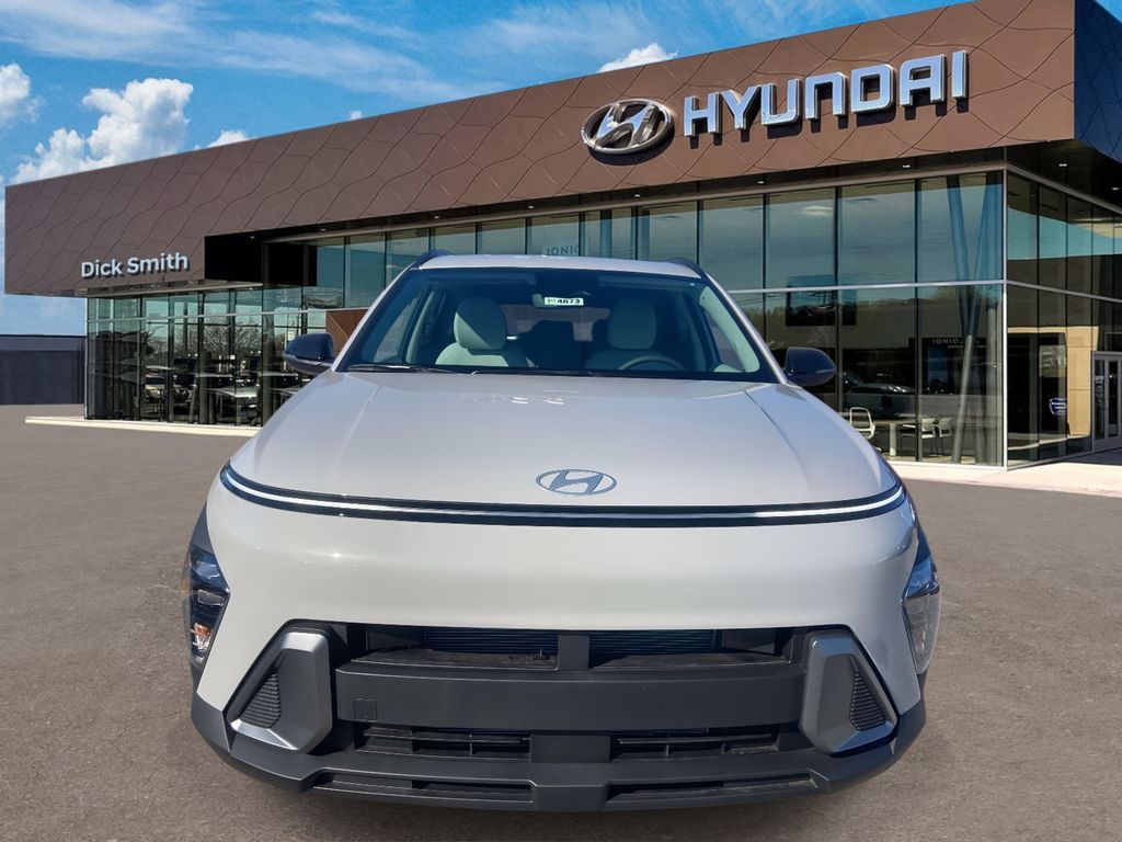 2026 Hyundai Kona SEL photo 2