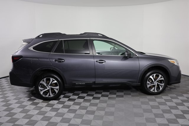 2022 Subaru Outback Limited photo 9