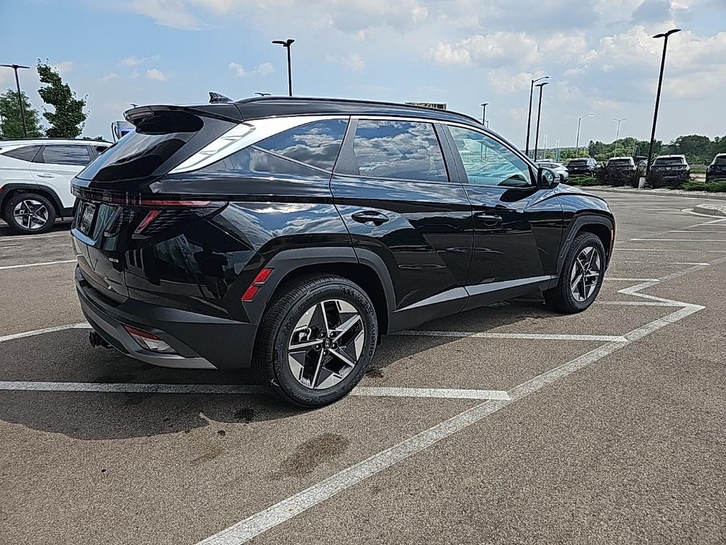 2025 Hyundai Tucson SEL Convenience photo 4
