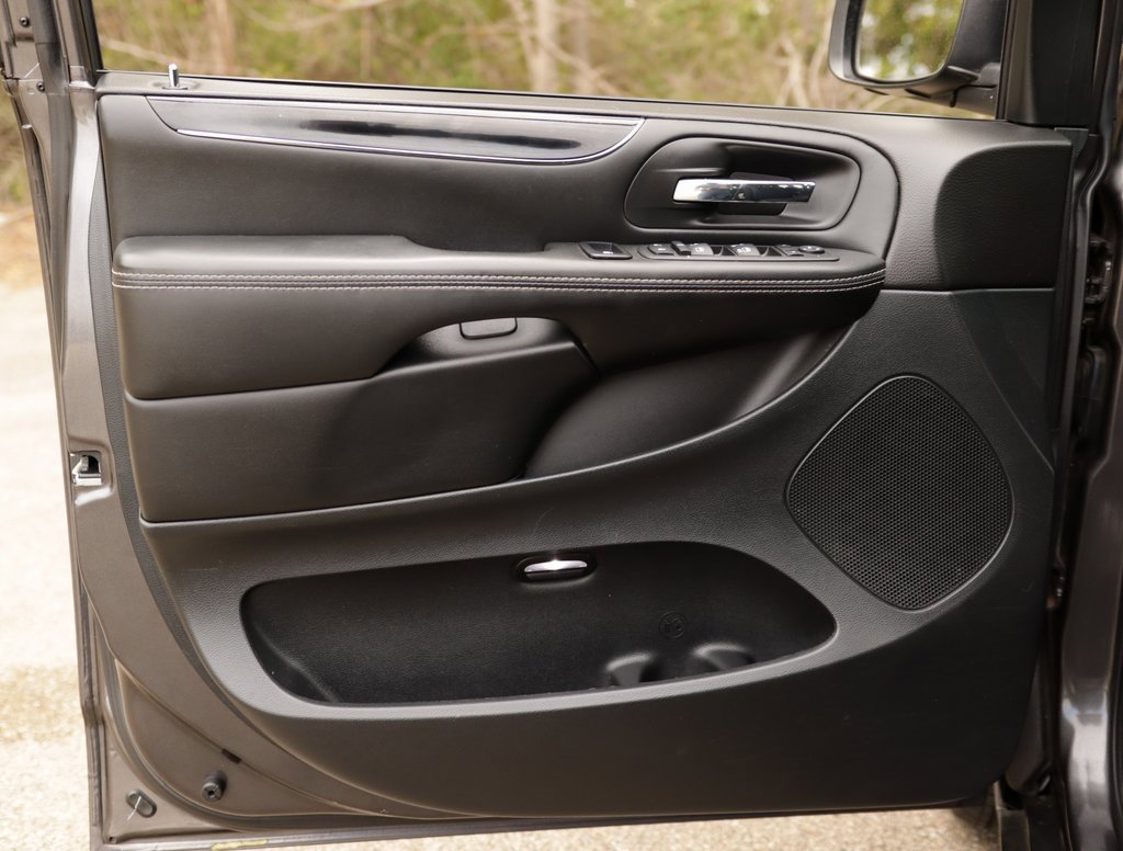 2018 Dodge Grand Caravan SE photo 19