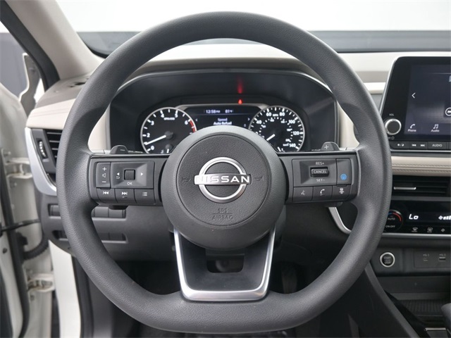2023 Nissan Rogue SV photo 23