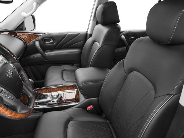 2017 Infiniti QX80 photo 12