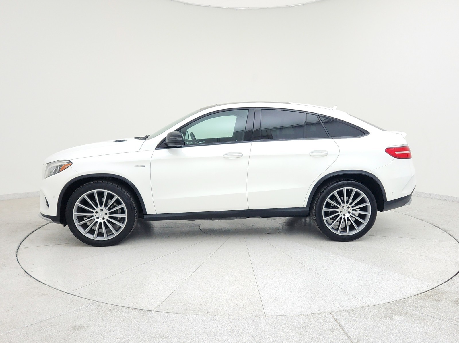 PreOwned 2018 MercedesBenz GLE AMG® GLE 43 SUV in Las Vegas P0706