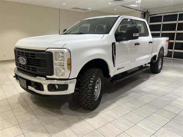 2025 Ford F-250 Super Duty XL's photo
