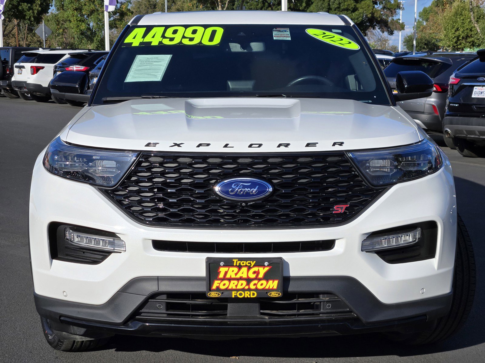 2022 Ford Explorer ST photo 2