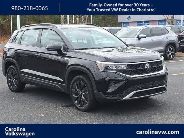 2024 Volkswagen Taos S's photo