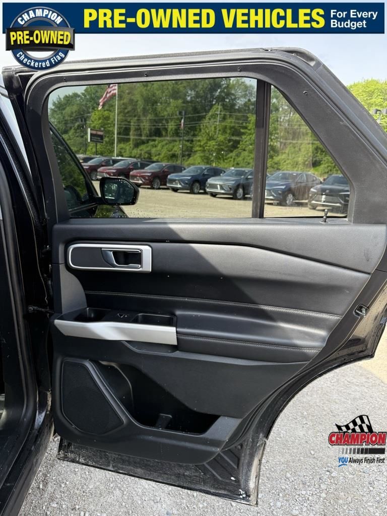 2021 Ford Explorer XLT photo 20
