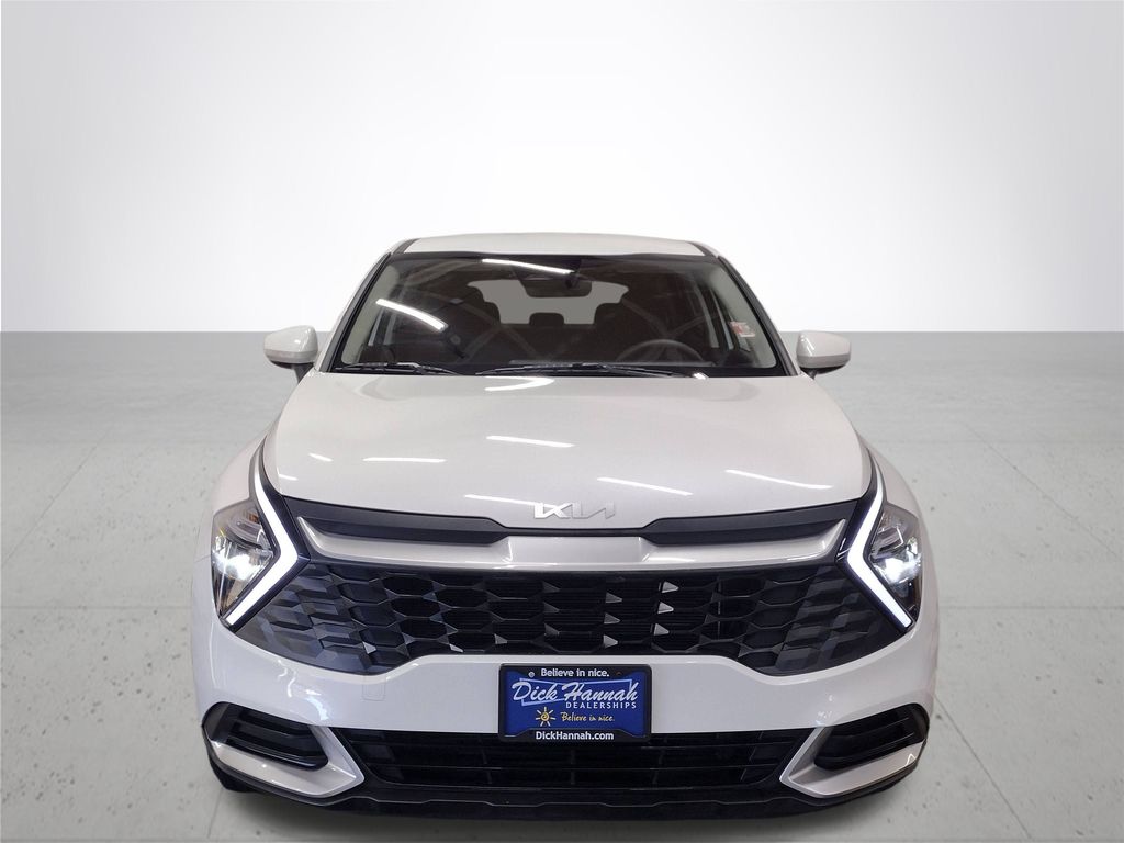 2023 Kia Sportage LX photo 3