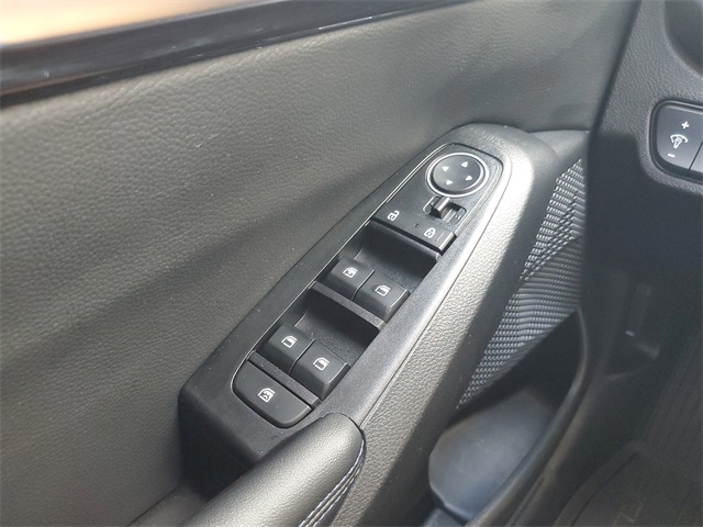 2023 Kia Seltos S photo 25