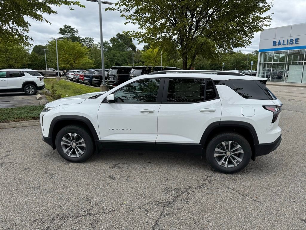 2026 Chevrolet Equinox LT photo 8